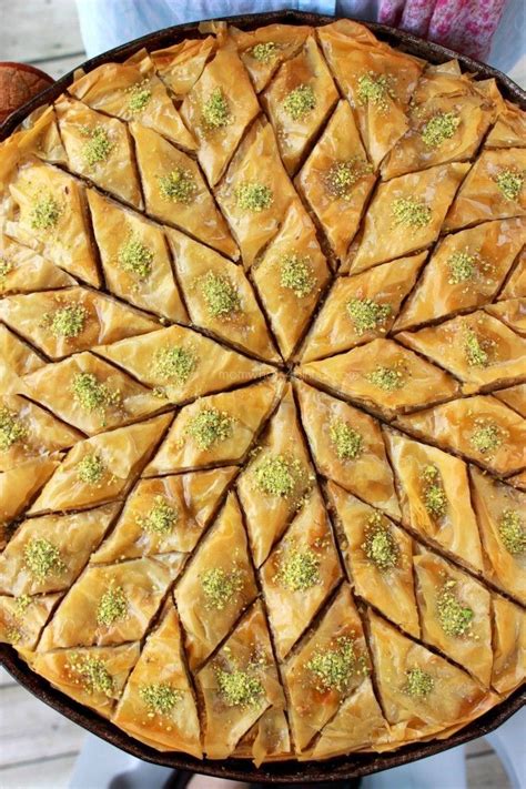 Pin By C1gdem On Food Baklava Recipe Albanian Recipes Baklava