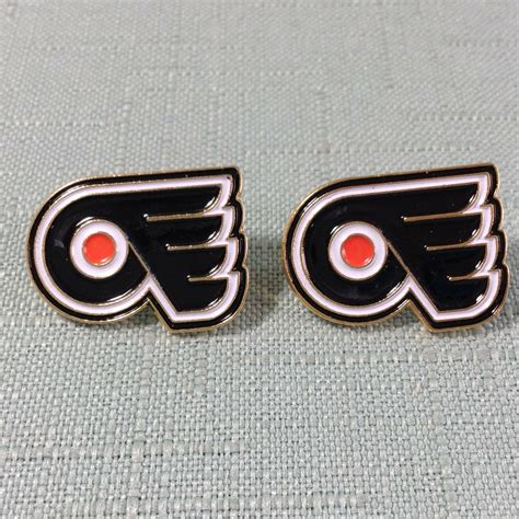 Philadelphia Flyers Pins Two Metal New Sealed Hockey