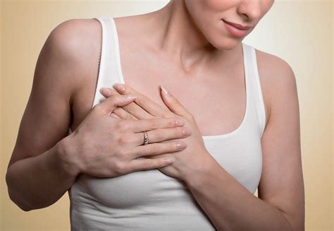 Por que me duelen los pechos Cómo aliviar el dolor de mamas
