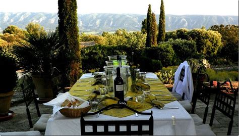 Outdoor Terrace In Provence Love The Complimentary Greens On Table