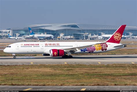 B 209r Juneyao Airlines Boeing 787 9 Dreamliner Photo By Zhou Qiming