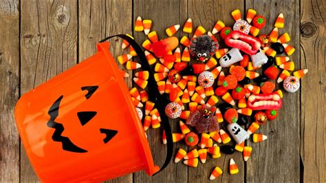 A Guide To Trick Or Treating Around The Metro Area