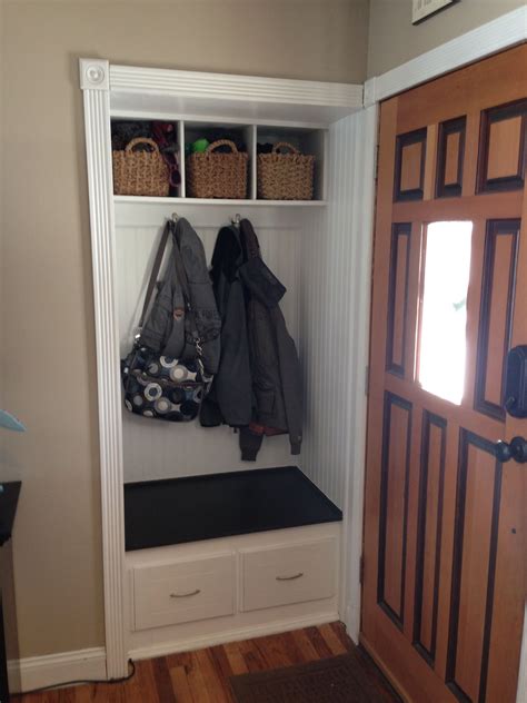Ready To Start The New Year Fresh Learn All About The Linen Closet