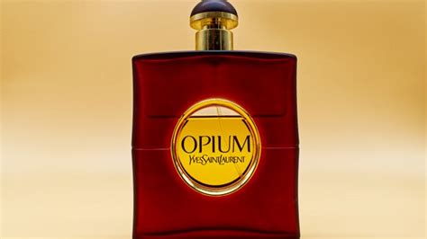 10 Best All Time Classic Perfumes For Woman Everfumed Fragrance Notes