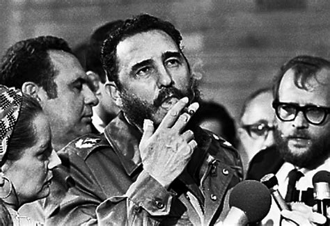 Fidel Castro Cubas Fiery Communist Leader Dead At 90 Cbs News