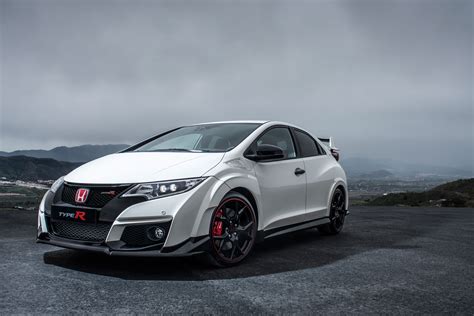 Continue reading to learn more about the 2016 honda civic type r. 2016 Civic Type R Updates "Pictures And Videos ...