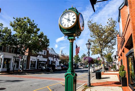 8 Best Small Towns In Connecticut For Retirees Worldatlas