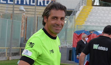 ''ci godiamo la vittoria, pensando già a mercoledì.'' le dichiarazioni del direttore esecutivo. MondoRossoBlù.it | TARANTO FC - Laterza: 'Mentalità e ...