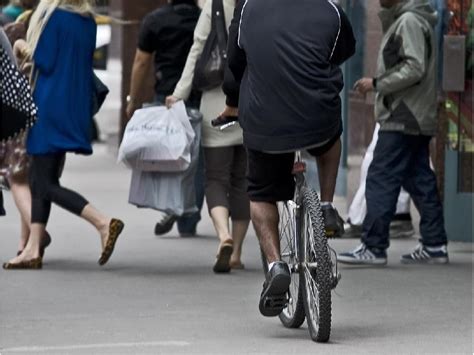 Opinion Cyclists And Bicycles Should Be Licensed Montreal Gazette
