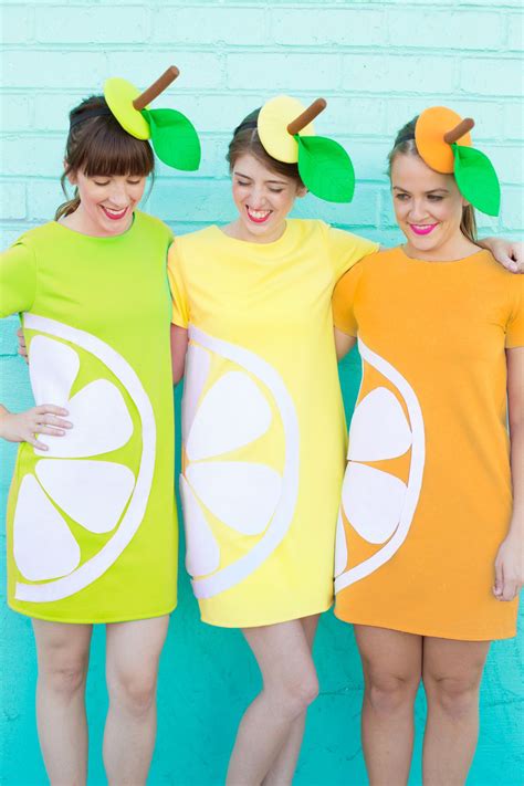 diy-citrus-slice-costumes-cute-group-halloween-costumes,-fruit-costumes,-bff-halloween-costumes