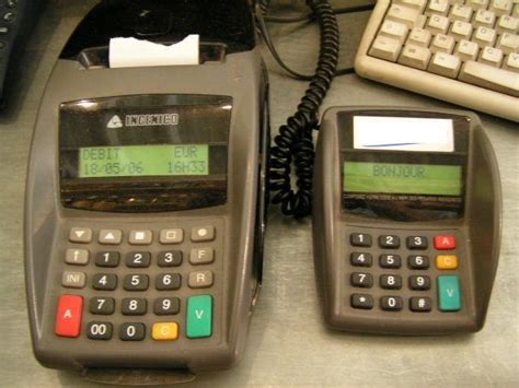 Unless you own a professional shredding company with industrial shredders, be careful about putting your old credit card through a shredding machine. The Detailed History of Credit Card Machines