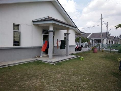 Dilengkapi dengan fasiliti tempat letak kereta terbuka, lift, escalator, surau serta tandas bagi keselesaan para tetamu. 35+ Terbaik Untuk Design Rumah Teres Corner Lot - Mamaisa ...