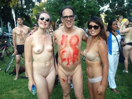 Completely Naked Women At Wnbr Pics Play Beautiful Nude Women