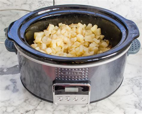 This method isn't recommended for rewarming potatoes that are cold from the refrigerator. How To Keep Mashed Potatoes Warm in the Slow Cooker ...