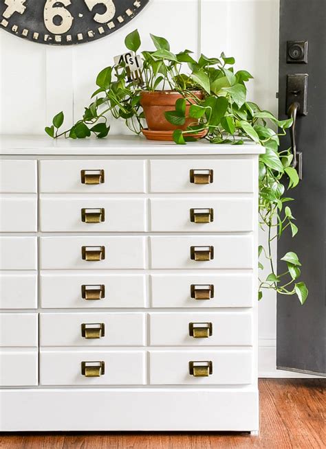 If there is one thing that can serve a witch wonderfully, it is knowing when and how to work with each herb and ingredient. DIY Apothecary Cabinet Dresser Makeover | Little House of Four - Creating a beautiful home, one ...