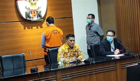Kasus Korupsi Di PT Dirgantara Indonesia KPK Periksa Tersangka Budiman