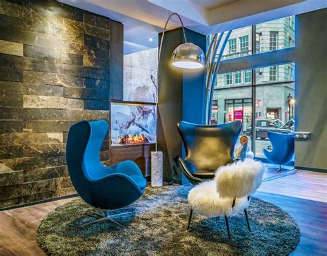 Motel One Manchester Royal Exchange Book Your Dream Self Catering Or