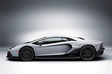 Pictures Lamborghini Aventador Lp 780 4 Ultimae Lb834 2021 Grey