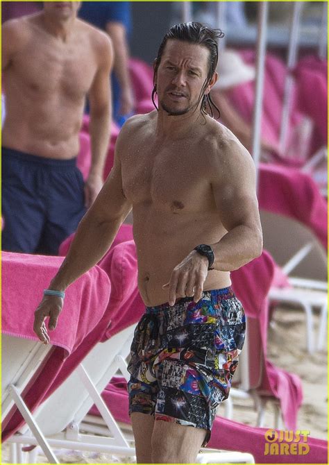 mark wahlberg continues showing off his hot body in barbados photo 3788407 mark wahlberg