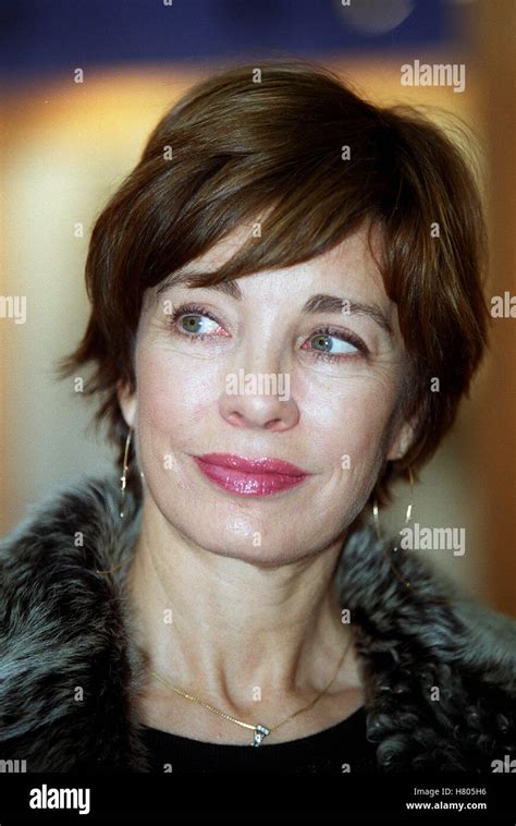 Anne Archer Actress Hi Res Stock Photography And Images Alamy