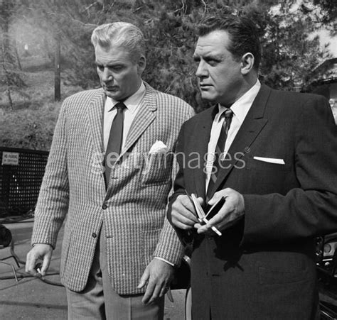 William Hopper And Raymond Burr Sitcoms Online Photo Galleries