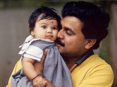 Check out baburaj puthoor's latest news, age, photos, family details, biography, upcoming movies, net worth, filmography, awards, songs, videos, wallpapers and much more about baburaj puthoor is an indian film actor, who has worked predominantly in malayalam movie industry. Actor Dileep: Actor Dileep family photos