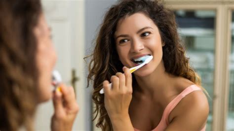 3 Things That Can Happen When You Dont Brush Your Teeth
