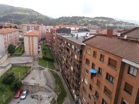 En el casco viejo se encuentra también el edificio más alto e importante de la ciudad: Bilbao/Zorroza - Piso en alquiler (Bilbao, España) - ACTUALIZADO 2021 - Alquileres vacacionales ...
