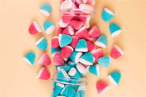 Next up in our gender reveal party series of posts (make sure you check out the first post here), are gender reveal party food ideas!clever and unique ideas on everything from appetizers to desserts. Gender Reveal Easy Diy Snacks / How To Plan A Gender ...