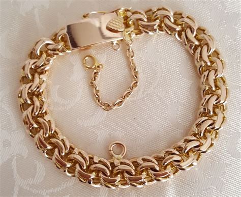 Vintage Heavy 14k Yellow Gold Charm Bracelet With Safety Eight Clasp