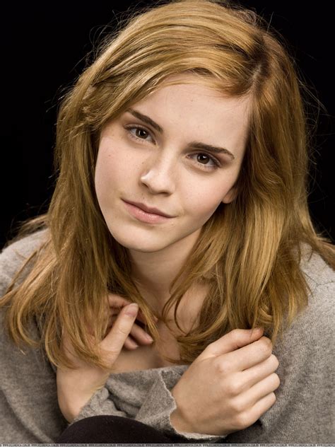 Emma Watson Photoshoot 040 Wb Headshoot 2008