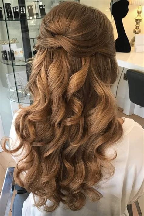 Stunning Prom Hairstyles 2023 Long Straight Hair Hairstyles Inspiration