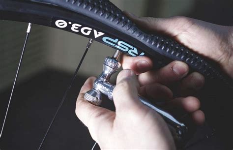 When your tires have just the right amount of air, you'll feel more comfortable and have better grip and handling. How to Put Air in a Bike Tire using a Co2 Cartridge ...