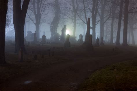 Pin By Sue Robinson On Fog Cemeteries Photography Foggy Old Cemeteries
