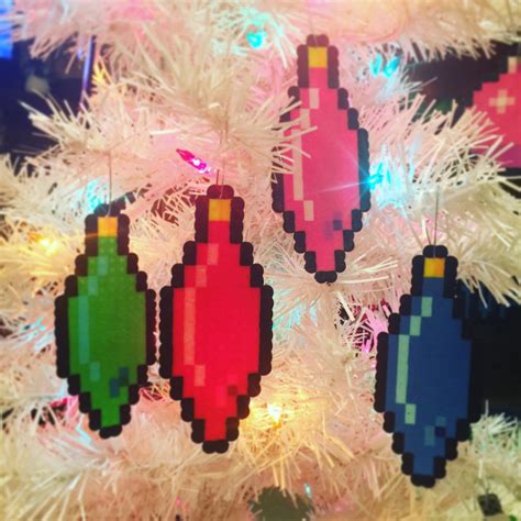 8 Bit Pixel Art Christmas Light Bulb Ornaments Set Of 4 Etsy