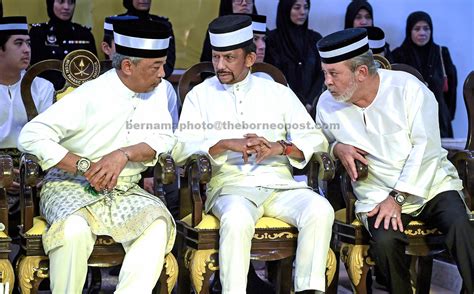 Pahang sultan is malaysia's new king. Sultan Ahmad Shah laid to rest in Pekan | Borneo Post Online