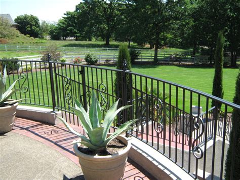 The top of the handrail should be at least 34 inches but not more than 38 inches high. Vinyl Patio Railing Code Requirements - Sex Pics Site