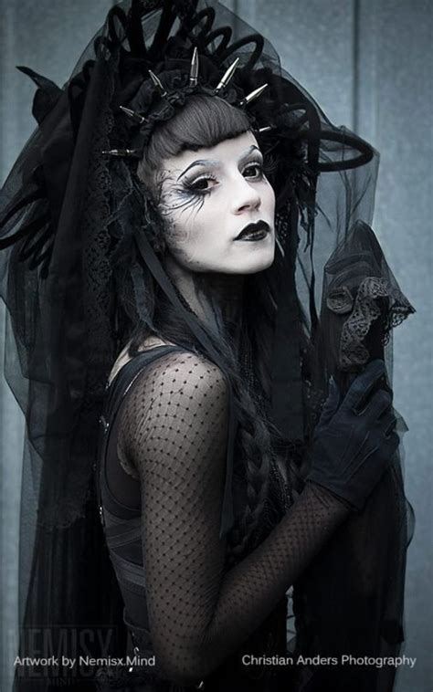 Pin By Kate Baerkircher On High Fashionedgy Photography Gothic