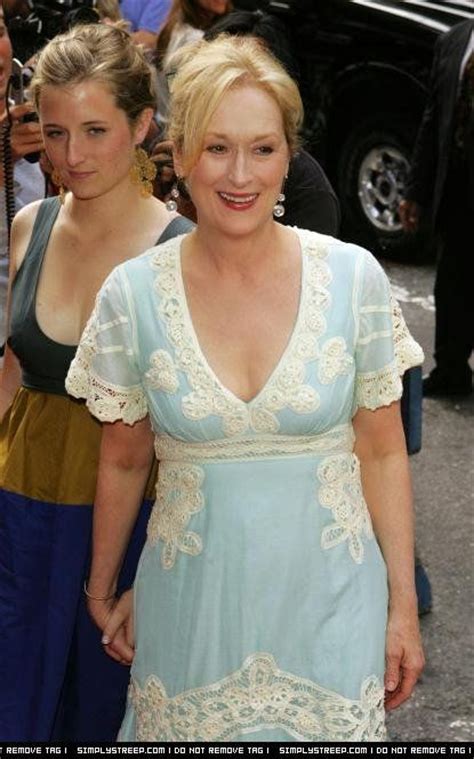 Meryl At Ny Premiere Of A Prairie Home Companion With Daughter Grace Fashion Women Maryl Streep
