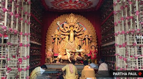 Durga Puja Calcutta Hc Order In Place Low Footfall On Panchami