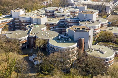 Universität Duisburg Essen So Läuft Der Start Des Neuen Semester