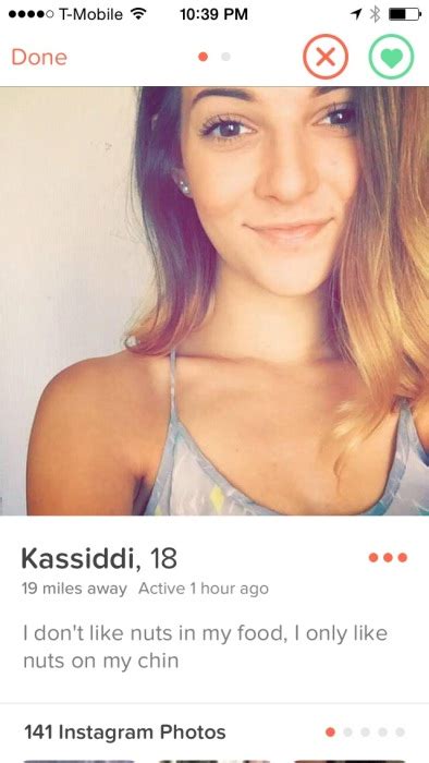 Tinder Girls Have A Way Of Making Crazy Seem Sexy 21 Pics
