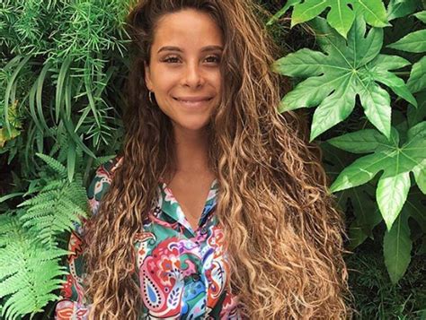 Veja mais ideias sobre cabelo, cabelo longo, cabelo selvagem. Camila Gallardo agradeció apoyo tras polémica con alcalde ...