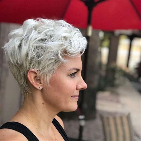 Short Haircuts For White Hair