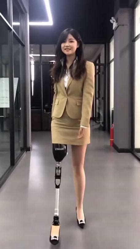 Amputee Legs Stumps And Prostheses — Epic Chinese Amputee Onelegged