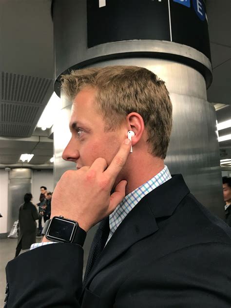 How To Wear Airpods Without Looking Like An Idiot