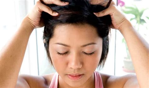 How To Give Yourself A Scalp Massage Step By Step Guide To Give Yourself A Relaxing Head