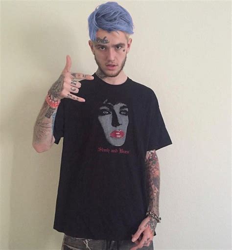 Pin By Sarah Pfeifle On Life Goalz Lil Peep Lyrics Fashion Looks Peeps