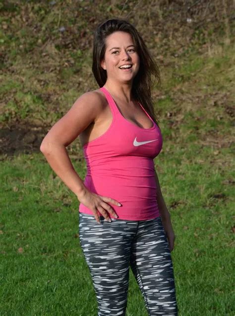 karen danczuk flashes mega cleavage during park workout after ex husband simon caught sexting 17