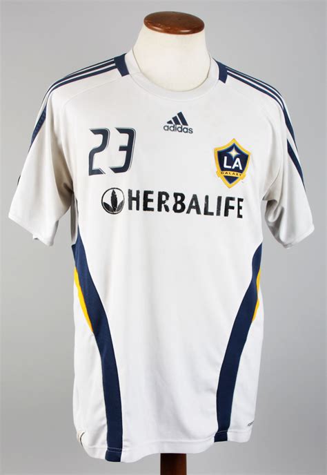 Los angles has always been known as the city of the stars, so when la got its first mls team, the name galaxy was a natural choice. 2009-2010 LA Galaxy David Beckham Soccer Jersey - Memorabilia Expert